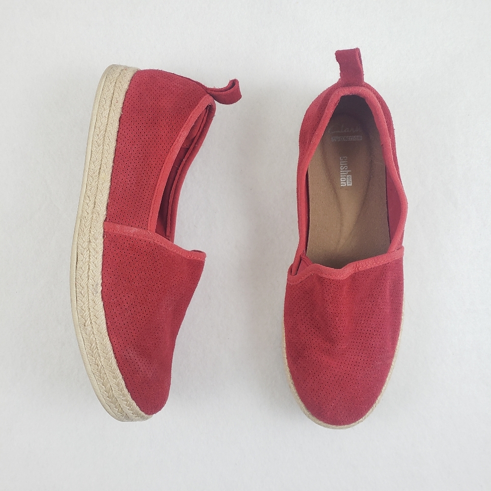 Clarks Collection Soft Cushion Red Suede Espadrilles Size 8.5 Medium